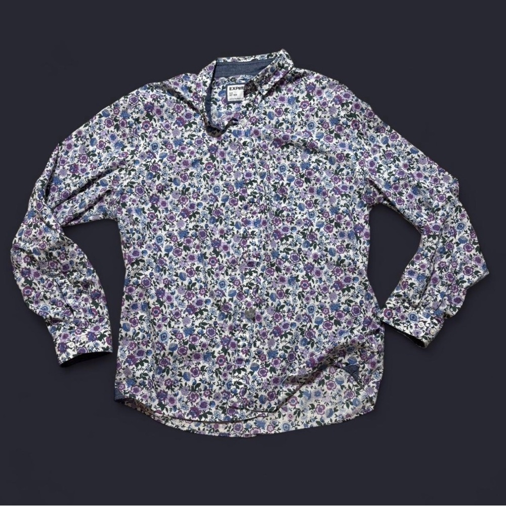 Mens Express slim Purple and white floral button-up shirt size XL
